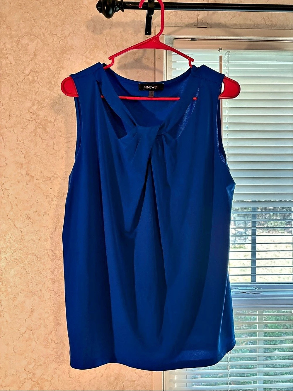 Nine West Sleeveless Top in Blue XL Like New